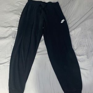 Size small nike joggers